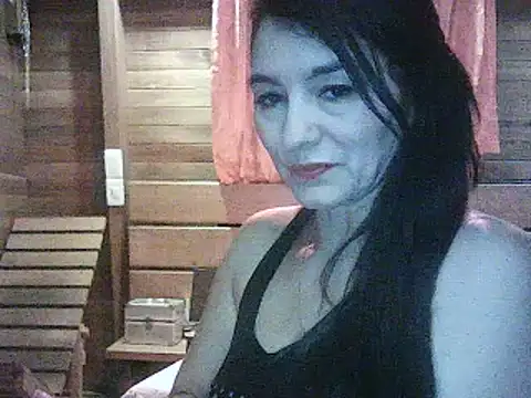 Snapshot of Anlly_garcia002 chatting on June 11, 2:00 am Anlly garcia002 online show from June 11, 2:00 am