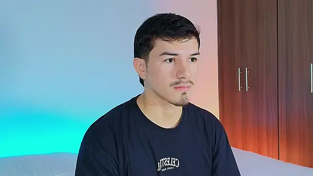Snapshot of connor_rosse chatting on June 8, 2:28 pm connor rosse online show from June 8, 2:28 pm