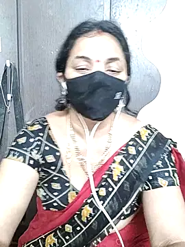 Snapshot of Leela_555 chatting on July 8, 11:15 am Leela 555 online show from July 8, 11:15 am