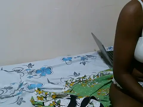 kinky nymo online show from May 23, 12:31 pm