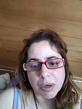 darkellie online show from May 22, 1:06 pm