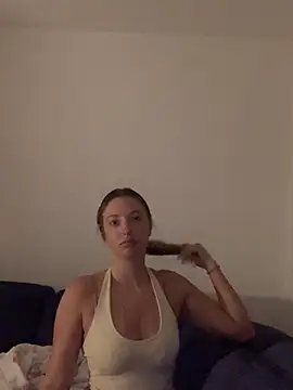 Evelina Nelson online show from June 25, 8:24 pm