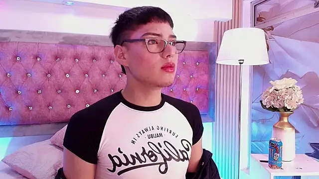 Connor Kings online show from June 9, 1:01 pm