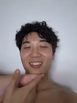 YourBadboy718 online show from June 1, 7:04 pm