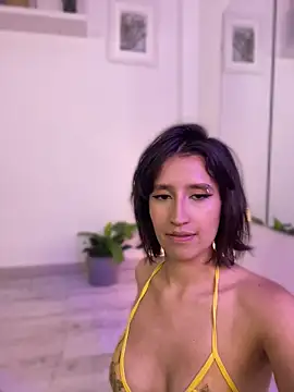 Frrancesca  online show from June 6, 4:17 am