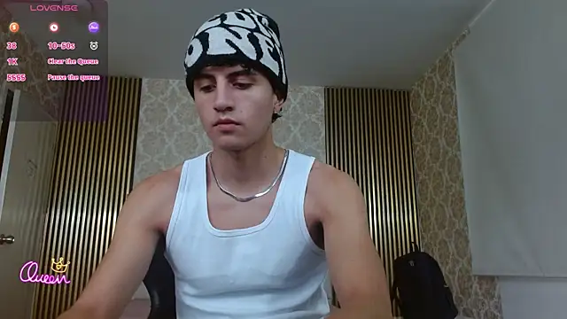 Kyler tay online show from June 27, 11:37 am