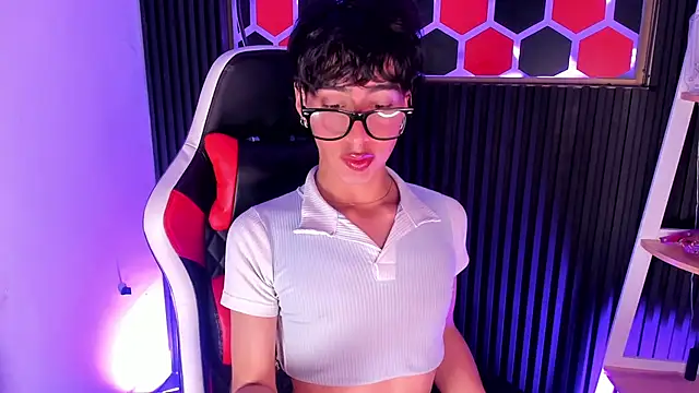 SantyFoxxs online show from June 3, 3:31 am