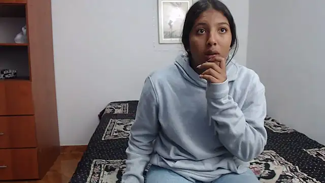 Sex Latin699 online show from June 17, 11:27 pm