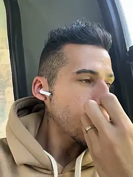 Liamsexy20 online show from June 11, 8:07 pm