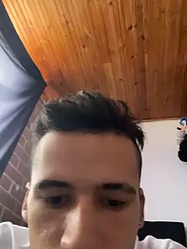 Liamsexy20 online show from July 18, 9:18 pm