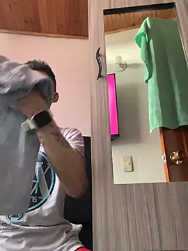 Liamsexy20 online show from July 30, 9:25 pm