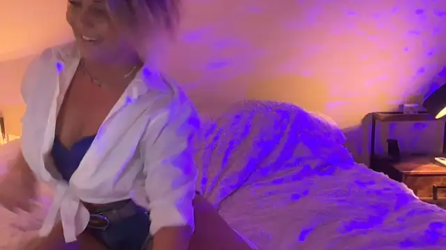 missbritneyfoxx online show from June 30, 3:40 am