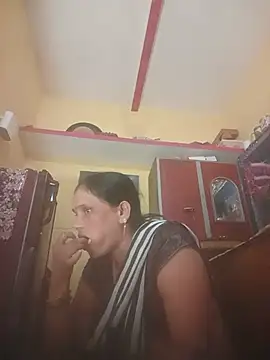 Hot sune online show from July 5, 5:03 am