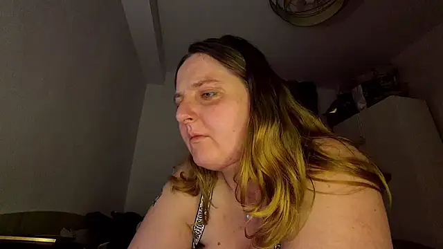 JessicaBake online show from June 18, 2:01 am