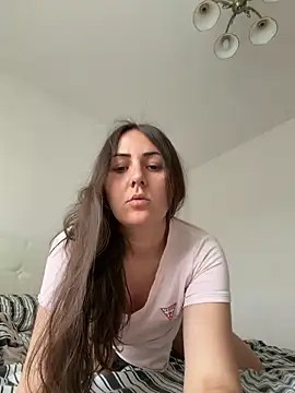 BrunetteNymph online show from June 11, 7:39 am