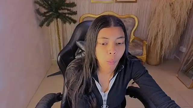 Snapshot of valentina_gomez_s chatting on July 10, 12:52 pm valentina gomez s online show from July 10, 12:52 pm