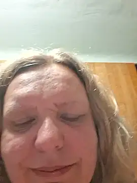 Snapshot of Sonya_Marmelad chatting on May 23, 10:14 pm Sonya Marmelad online show from May 23, 10:14 pm