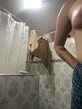 Snapshot of -Cattleya- chatting on July 10, 1:03 pm -Cattleya- online show from July 10, 1:03 pm