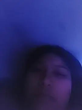 Snapshot of lisliz chatting on May 25, 6:41 am lisliz online show from May 25, 6:41 am