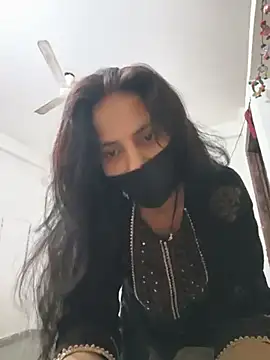 Snapshot of Neha-ji chatting on July 11, 2:36 am Neha-ji online show from July 11, 2:36 am