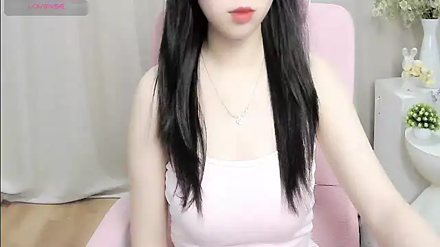 Snapshot of shynana chatting on May 30, 1:14 am shynana online show from May 30, 1:14 am