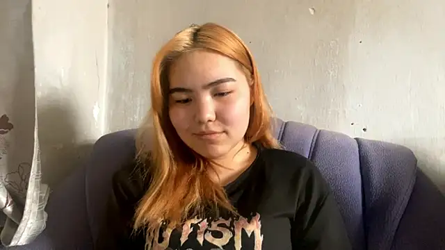 Snapshot of Molly_Teddy chatting on June 27, 9:47 am Molly Teddy online show from June 27, 9:47 am