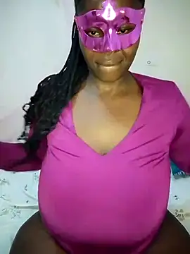 curvyperry online show from July 7, 10:58 pm