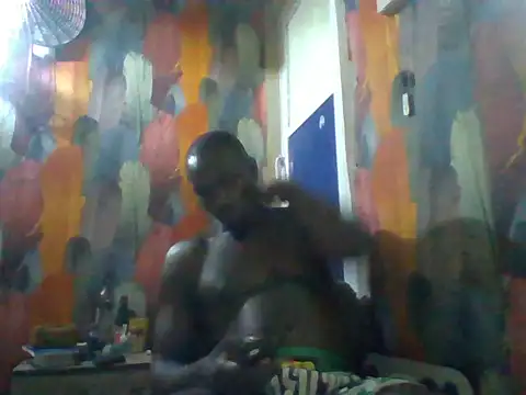 BlaqAarow online show from July 18, 1:37 pm