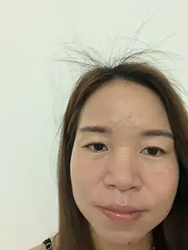 Snapshot of Beauty__1314 chatting on May 25, 2:45 pm Beauty 1314 online show from May 25, 2:45 pm