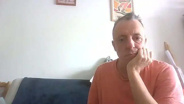 coucou9423 online show from June 6, 8:41 am
