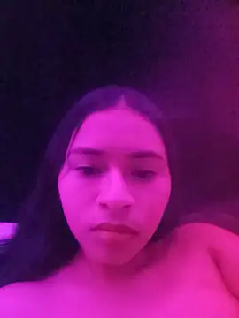 Snapshot of drianny chatting on May 24, 8:14 pm drianny online show from May 24, 8:14 pm