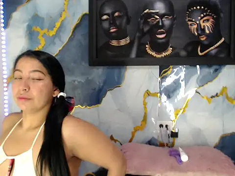 Snapshot of Yasmine_Tapias chatting on June 18, 9:30 pm Yasmine Tapias online show from June 18, 9:30 pm