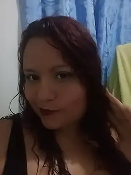 Snapshot of Catalina_sout chatting on August 6, 12:01 am Catalina sout online show from August 6, 12:01 am
