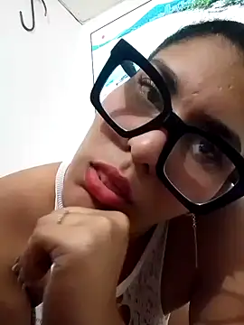 Denise khan online show from May 28, 9:12 pm