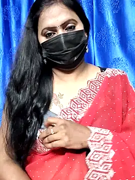 Snapshot of Meera_mia chatting on June 20, 7:00 am Meera mia online show from June 20, 7:00 am