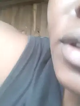 Snapshot of Thia_bunny chatting on July 30, 7:18 am Thia bunny online show from July 30, 7:18 am