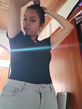 Snapshot of LuciiferBlack chatting on June 16, 12:52 pm LuciiferBlack online show from June 16, 12:52 pm