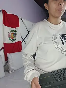 Snapshot of LuciiferBlack chatting on June 23, 12:58 pm LuciiferBlack online show from June 23, 12:58 pm
