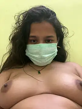 Snapshot of Yalina_ chatting on June 8, 9:26 pm Yalina online show from June 8, 9:26 pm