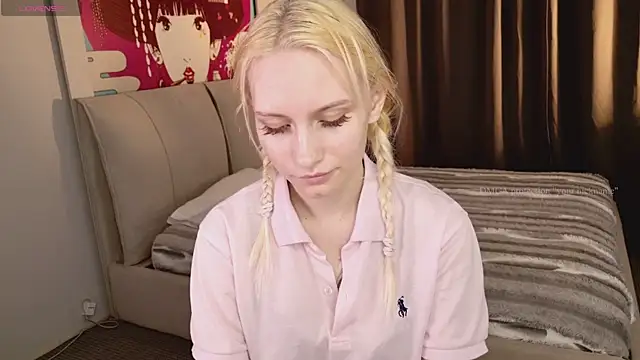haleybooo online show from June 24, 5:39 am