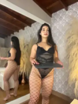 Amel Rosse online show from June 8, 3:23 pm