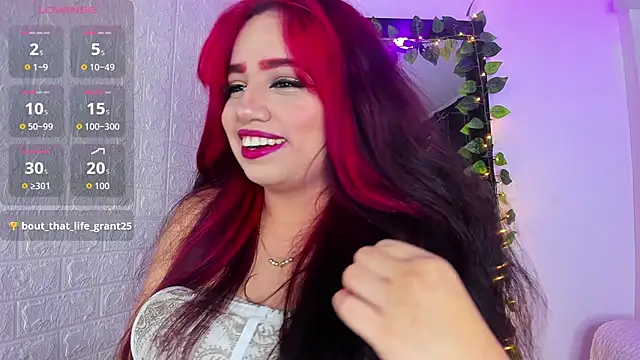 nicole croft  online show from June 11, 4:10 am