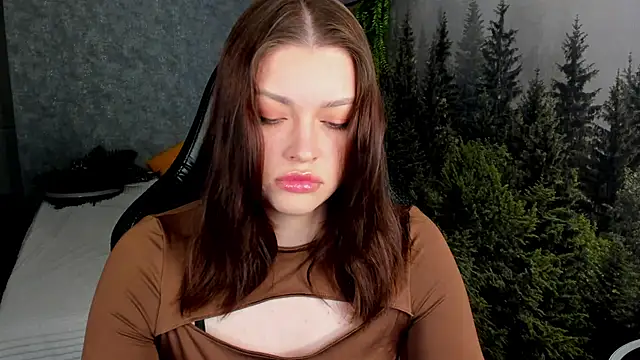 Snapshot of Maya-Mimi chatting on June 30, 1:17 am Maya-Mimi online show from June 30, 1:17 am