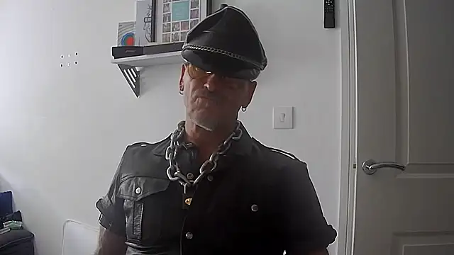 NottsLeather online show from June 21, 2:19 pm