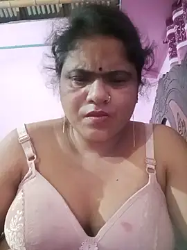 Snapshot of Maya_Vabi chatting on June 3, 2:33 pm Maya Vabi online show from June 3, 2:33 pm