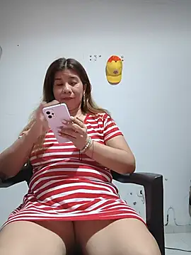 fire mommy online show from July 19, 11:41 pm