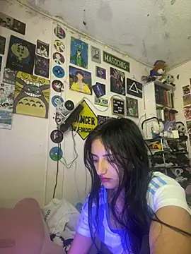 angelgirl2006 online show from July 21, 8:00 pm