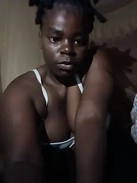 Snapshot of ebonyboob chatting on June 11, 11:14 pm ebonyboob online show from June 11, 11:14 pm