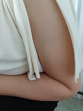 Snapshot of Ure_sexy chatting on July 22, 6:38 am Ure sexy online show from July 22, 6:38 am