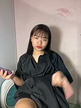 Snapshot of Ari_baby9 chatting on June 21, 1:57 pm Ari baby9 online show from June 21, 1:57 pm